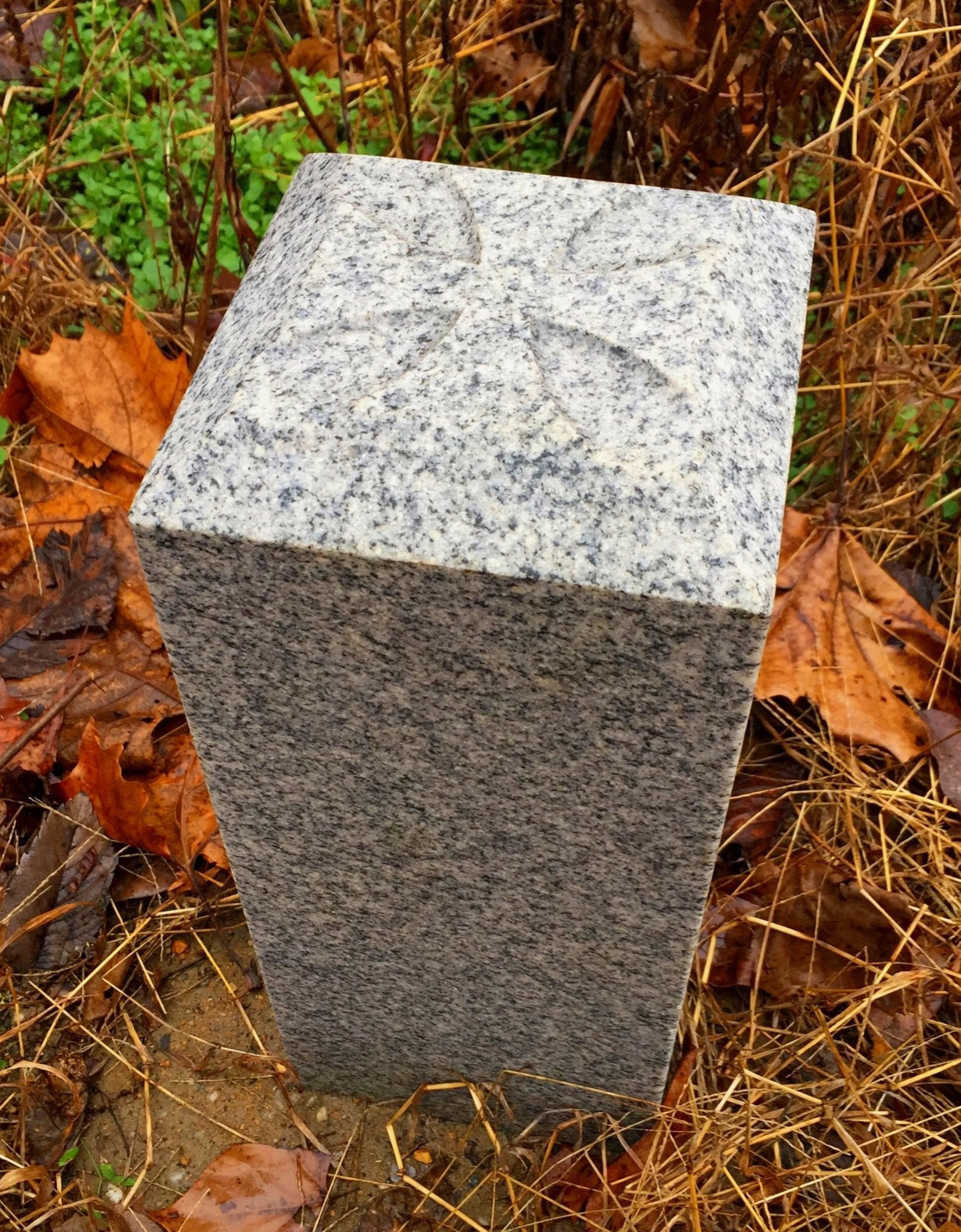 Fall Hill marker commemorating Smith's expedition